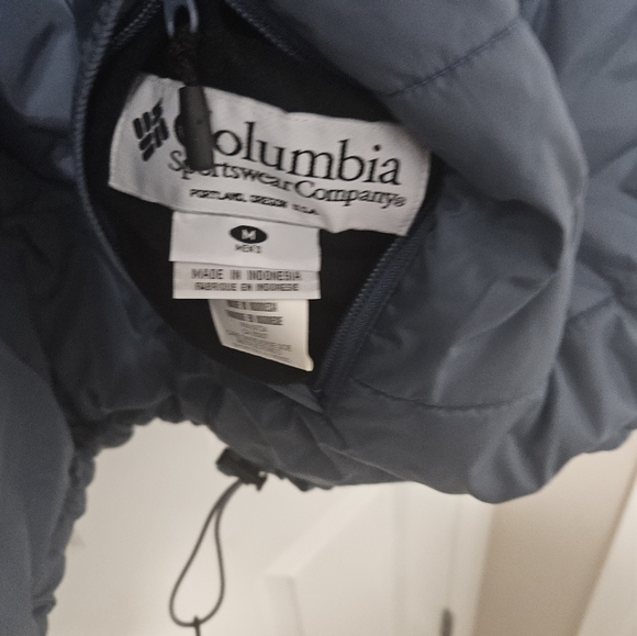 Columbia Sportswear Reversible M Winter Jacket like new - Picture 11 of 13